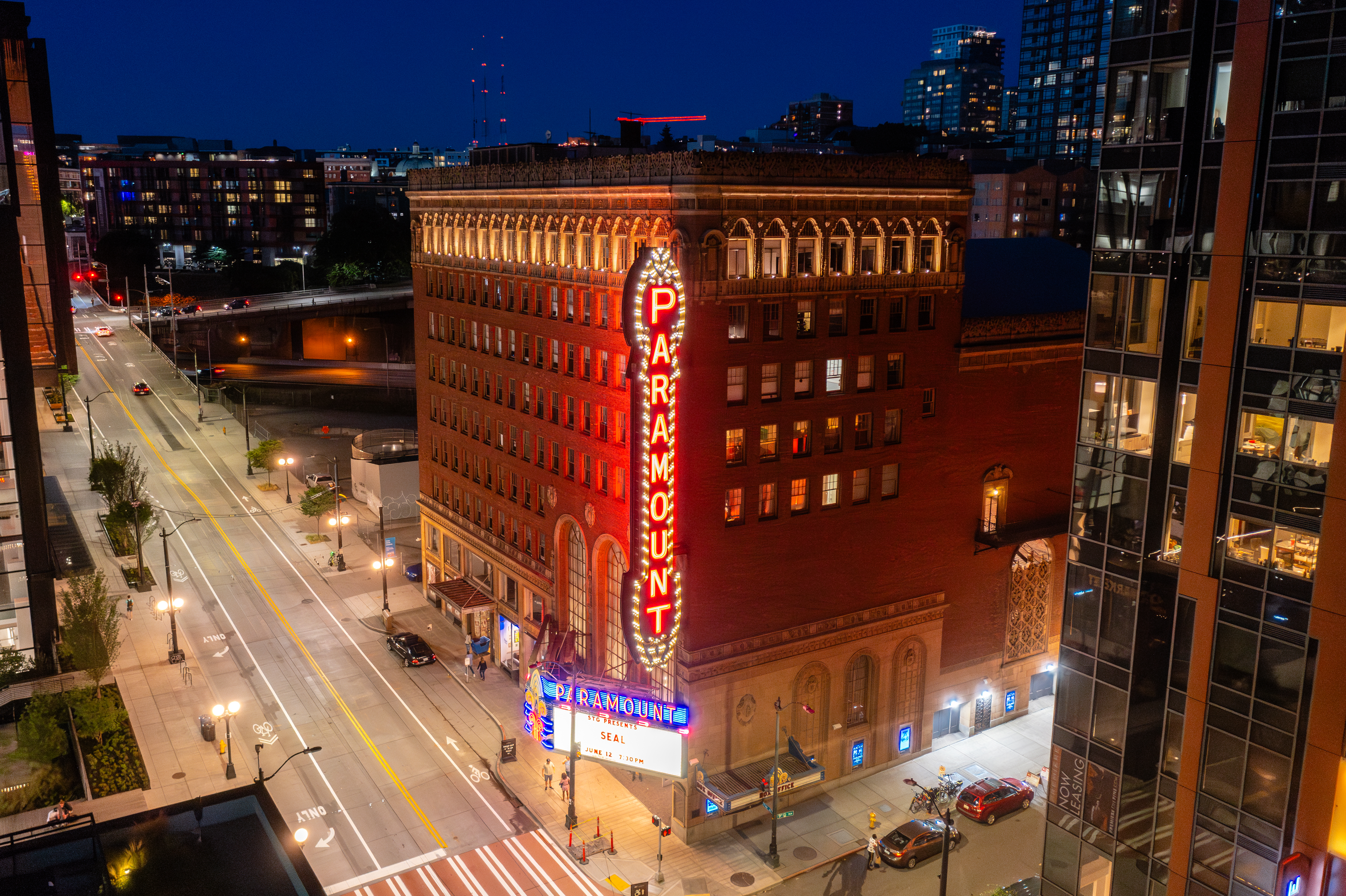 The Paramount Theatre: A Century of Applause